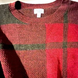 New with tag, plaid sweater